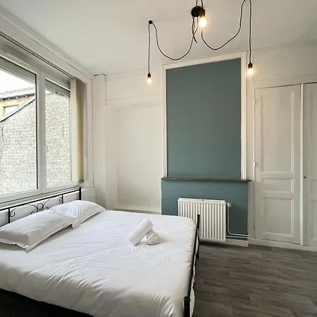 L'egalite Apartment *