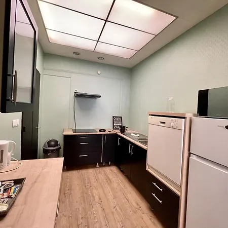 L'egalite Apartment